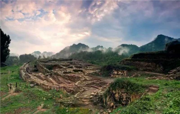 世界遺產老司城、不二門、猛洞河漂流2日游